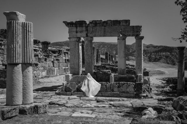 50×33 Awaiting the Gods
